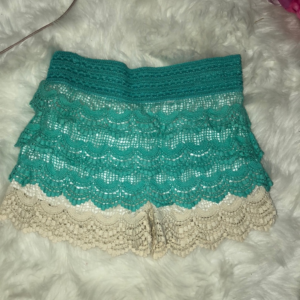 Knit shorts